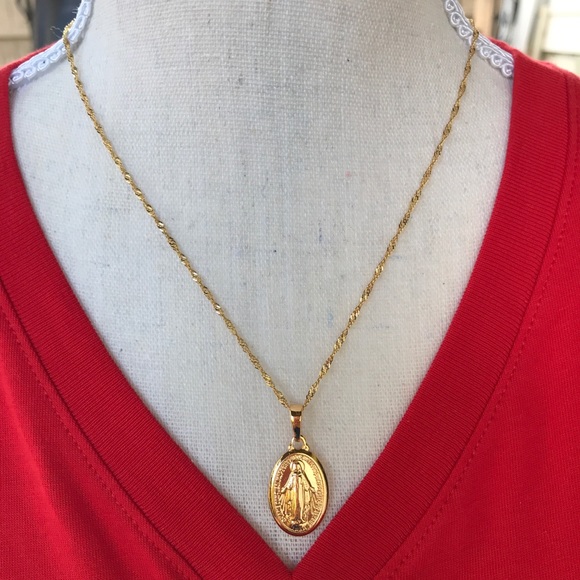 Brand new Virgin Mary 18k gold GF necklace - Picture 2 of 6